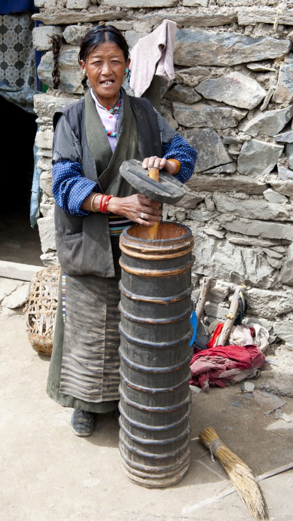 yak-butter-tea-tibetpedia