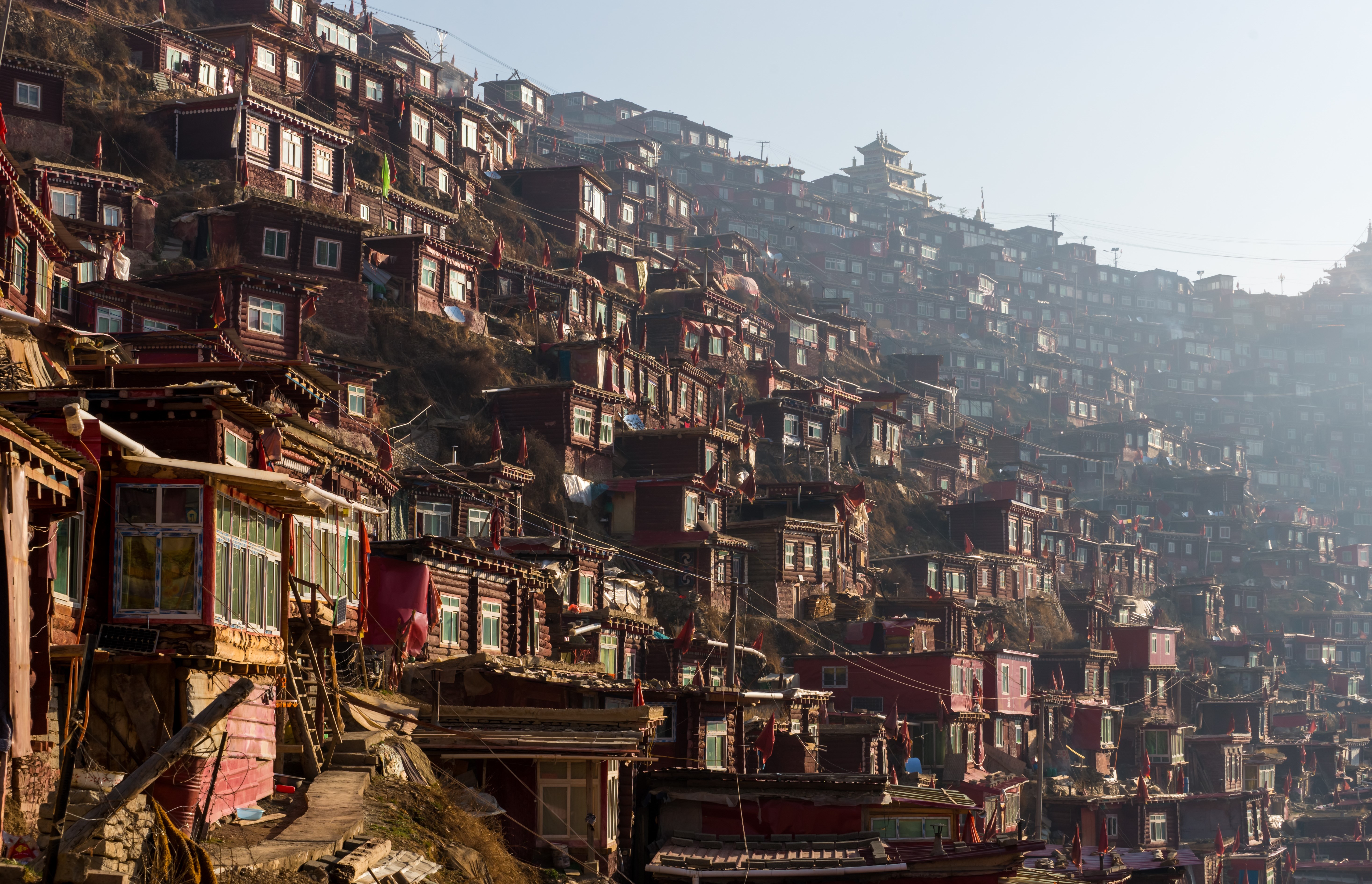 http://tibetpedia.com/wp-content/uploads/2016/05/Seda-City-Tibet-Small-1.jpg
